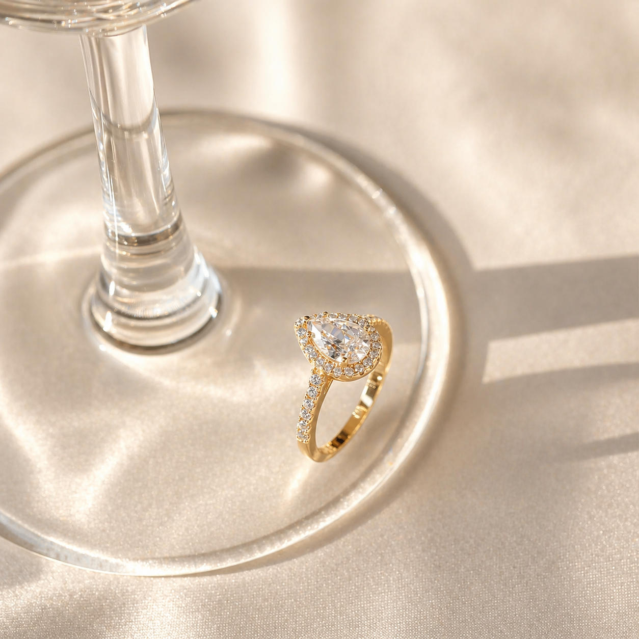 Pear Cut Halo Moissanite Ring Set