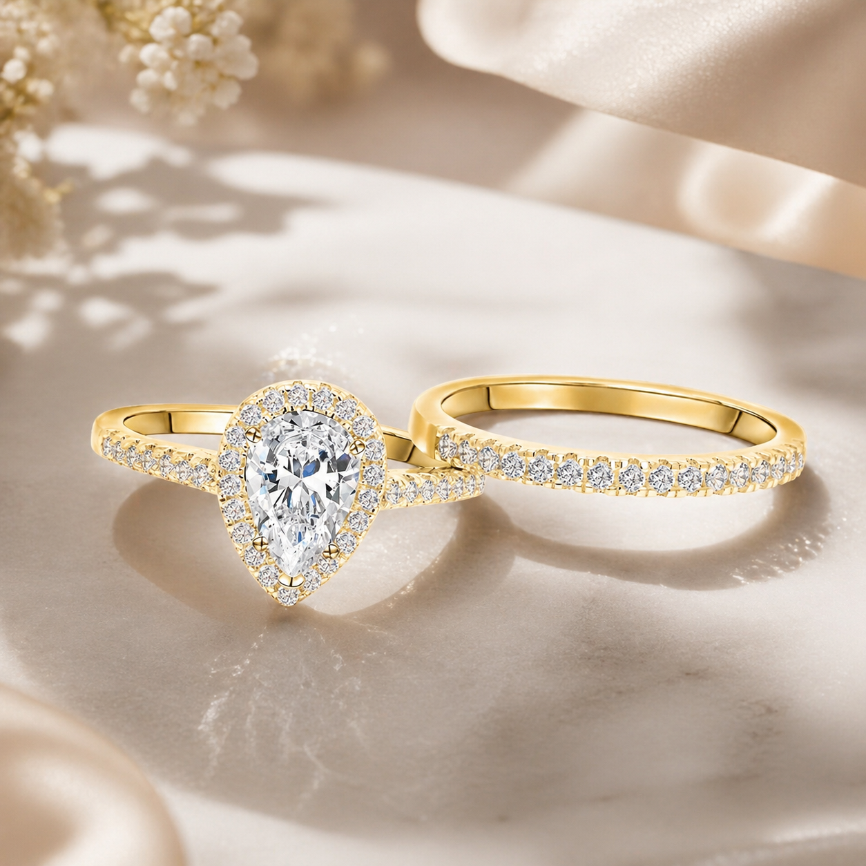 Pear Cut Halo Moissanite Ring Set