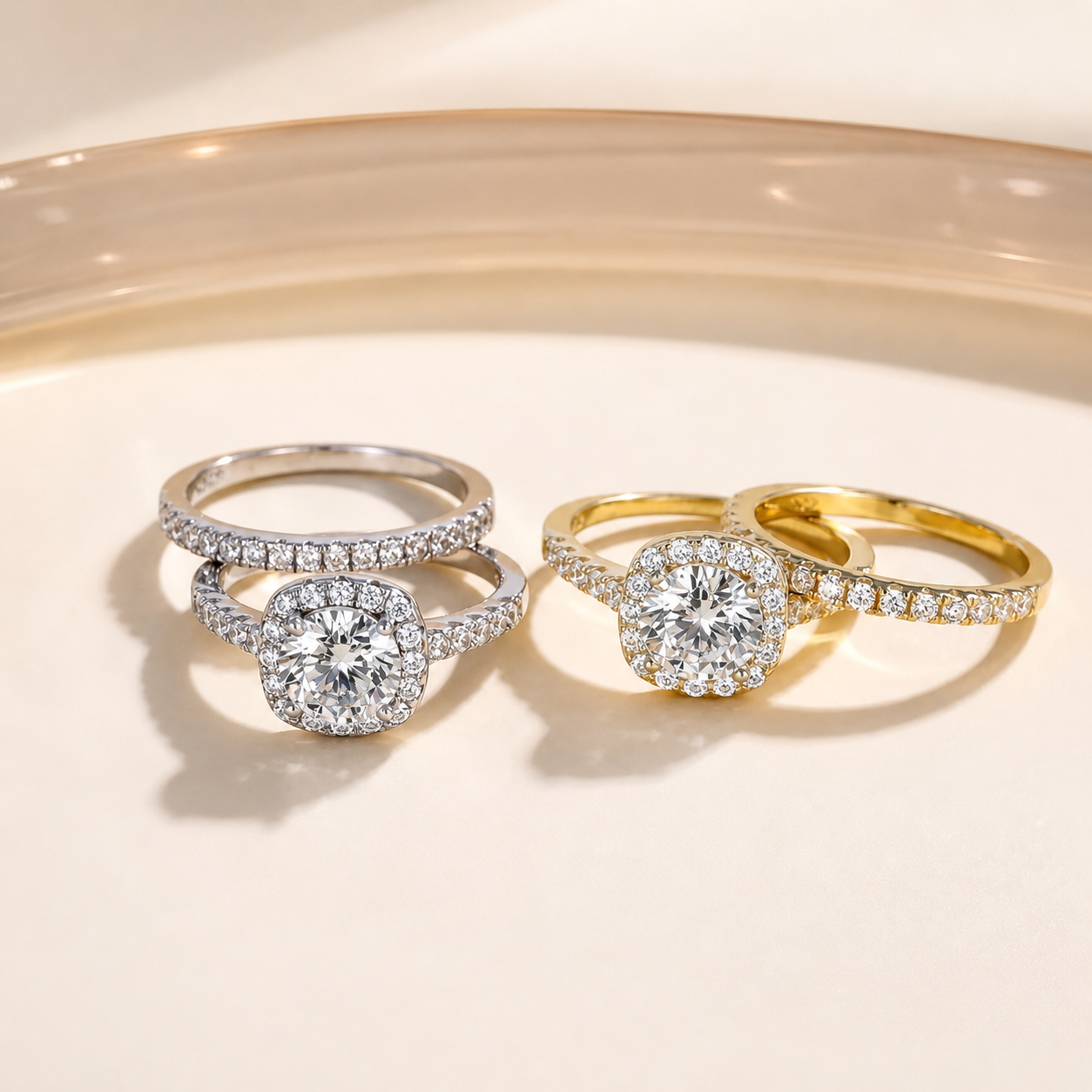 Round Cut Halo Moissanite Ring Set