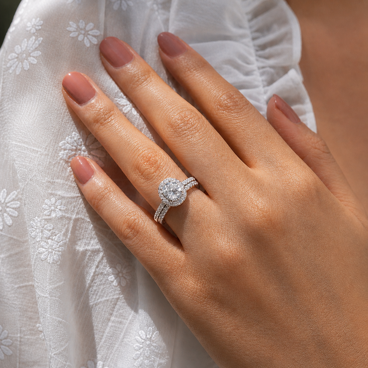 Oval Cut Halo Moissanite Ring Set