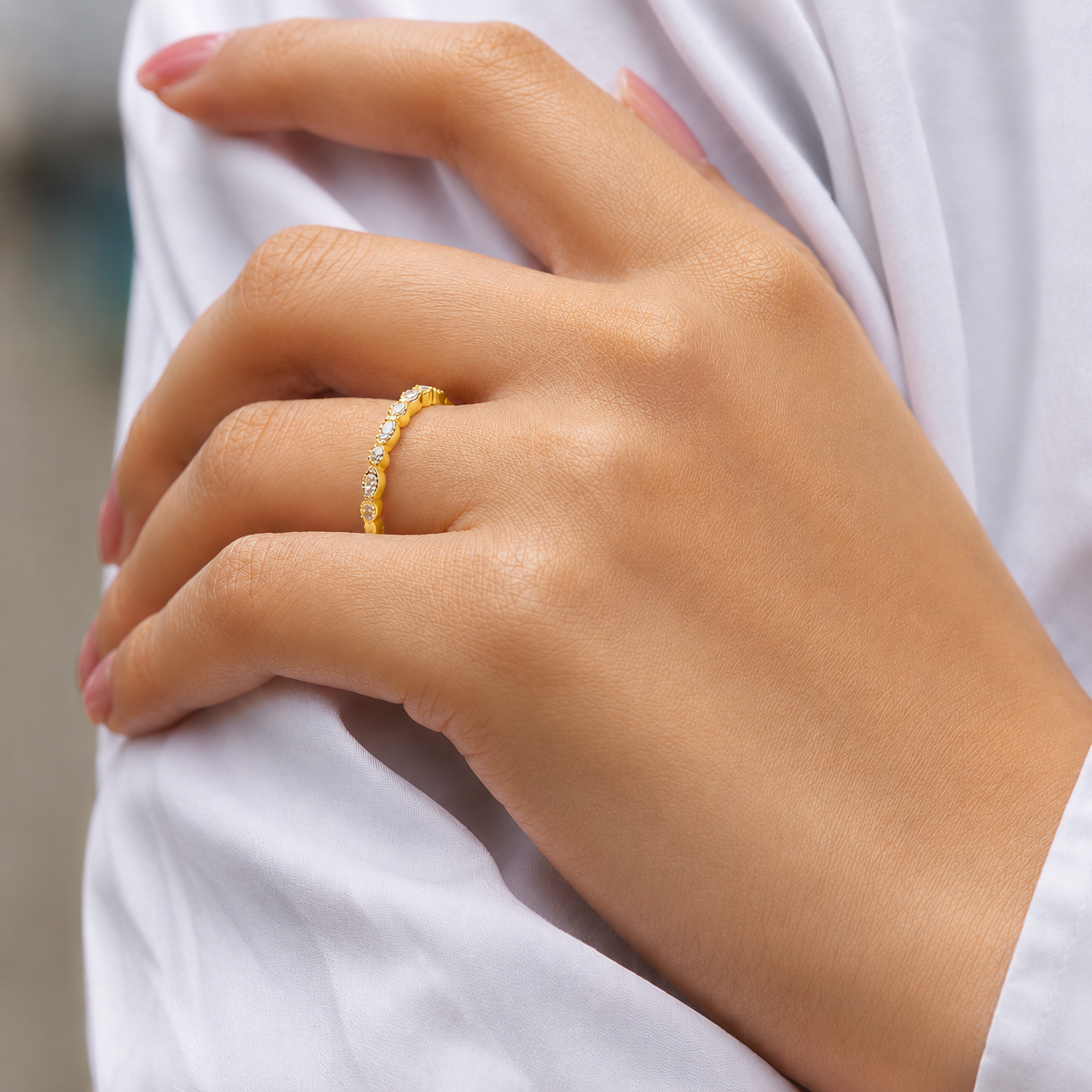 Alternating Half Eternity Moissanite Band