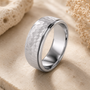 Men’s Silver Hammered Wedding Ring