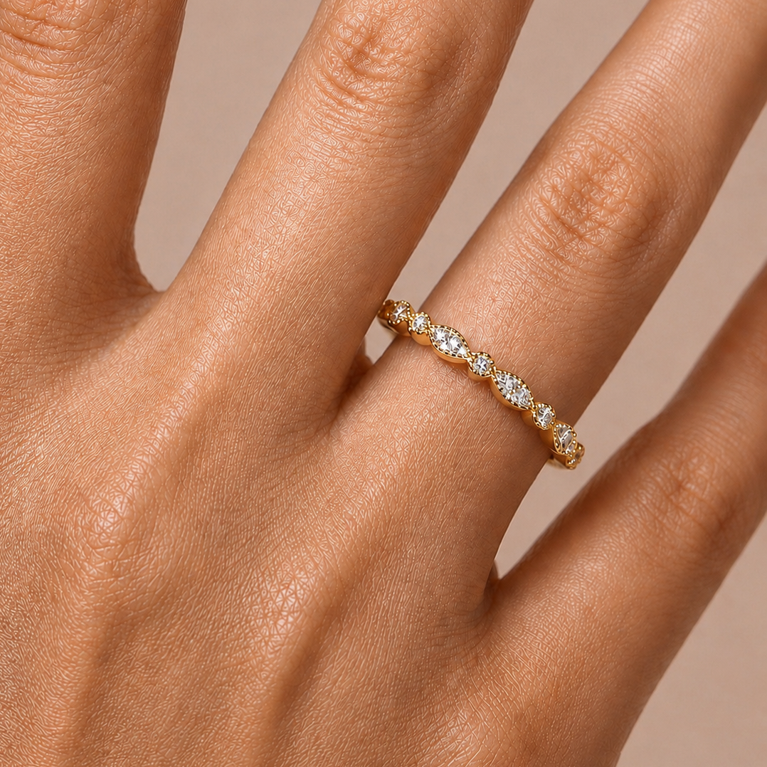 Alternating Half Eternity Moissanite Band