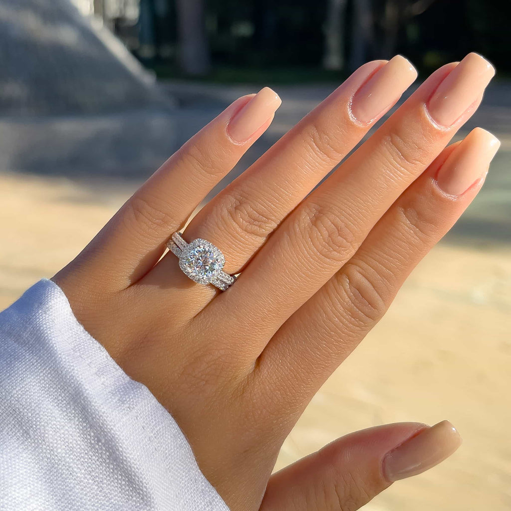 Cushion Halo Wedding Set