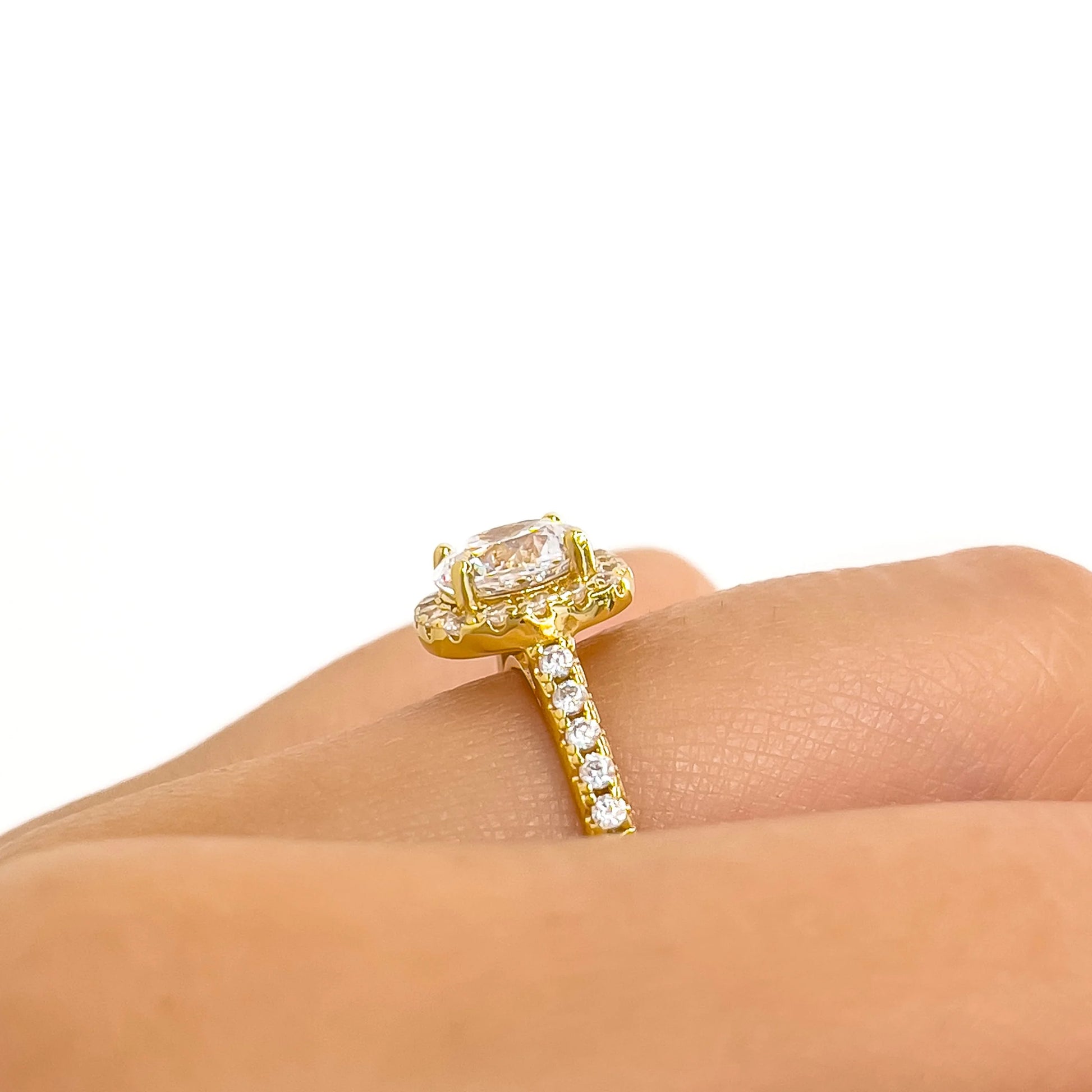 Cushion Halo Wedding Set