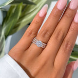 Round Cut Engagement Ring Set