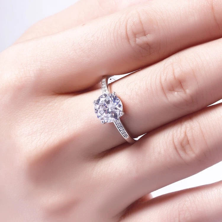 1.75 Carat Round Engagement Ring