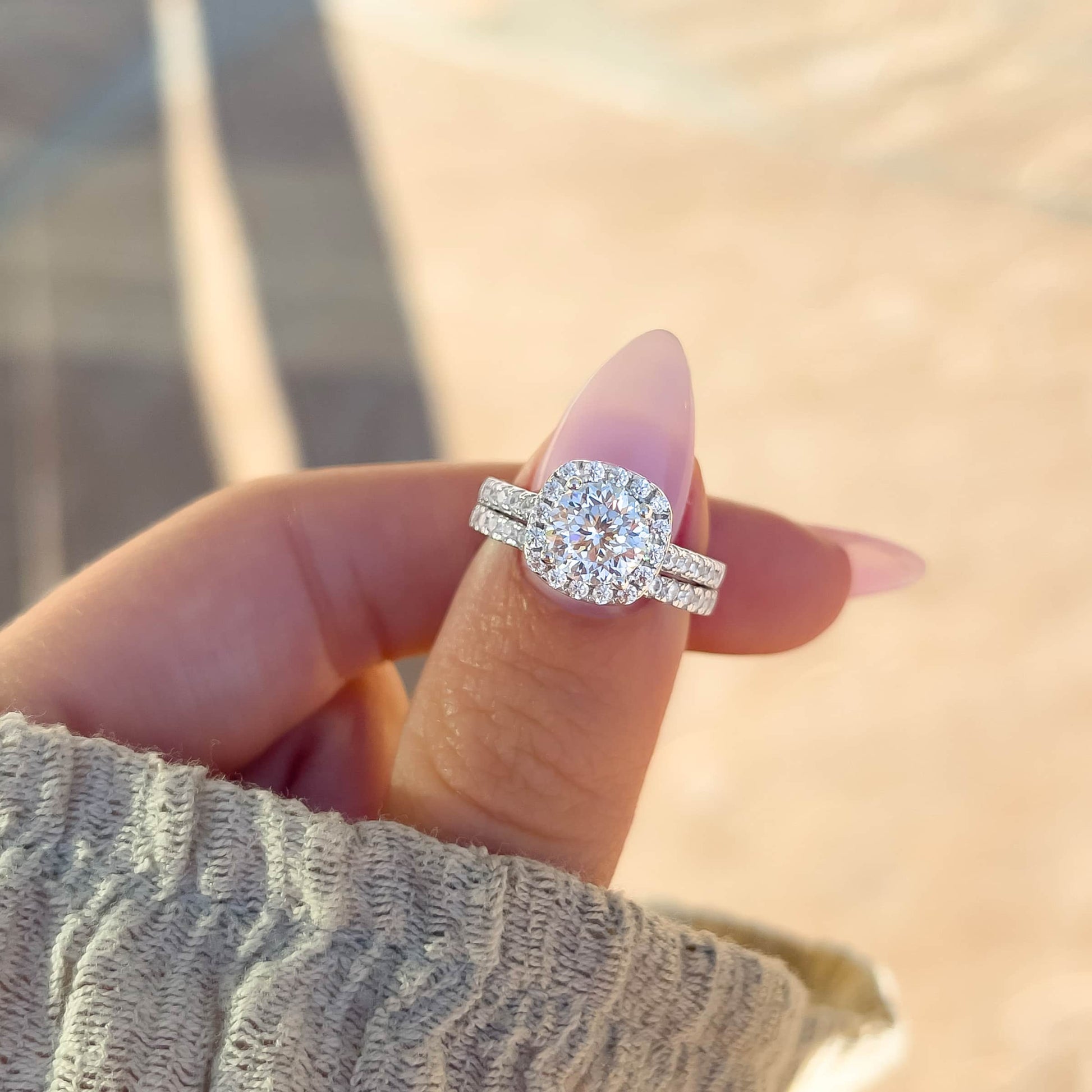 Cushion Halo Wedding Set