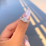 Round Cut Engagement Ring Set